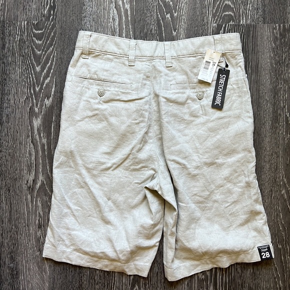 Men’s khaki shorts - Picture 5 of 5